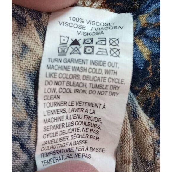 Lucky Brand Shirt Ladies 2x Navy Tan Floral 3/4 Sleeve Scoop Neck Brass Button F - Picture 7 of 8